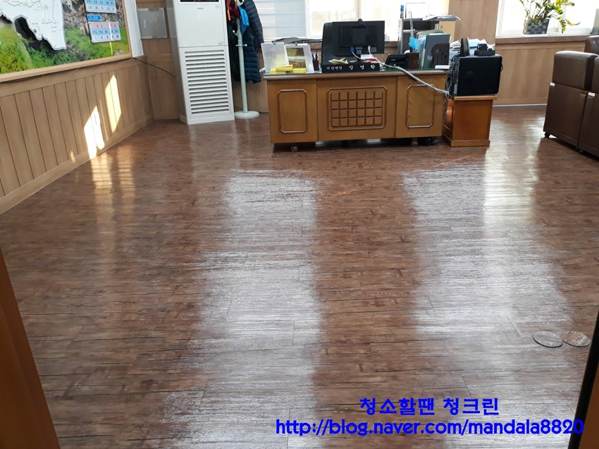 2.건물청소,학교청소,공장청소,사무실청소,바닥왁스,외벽청소,카펫트청소등 관련 정보안내.